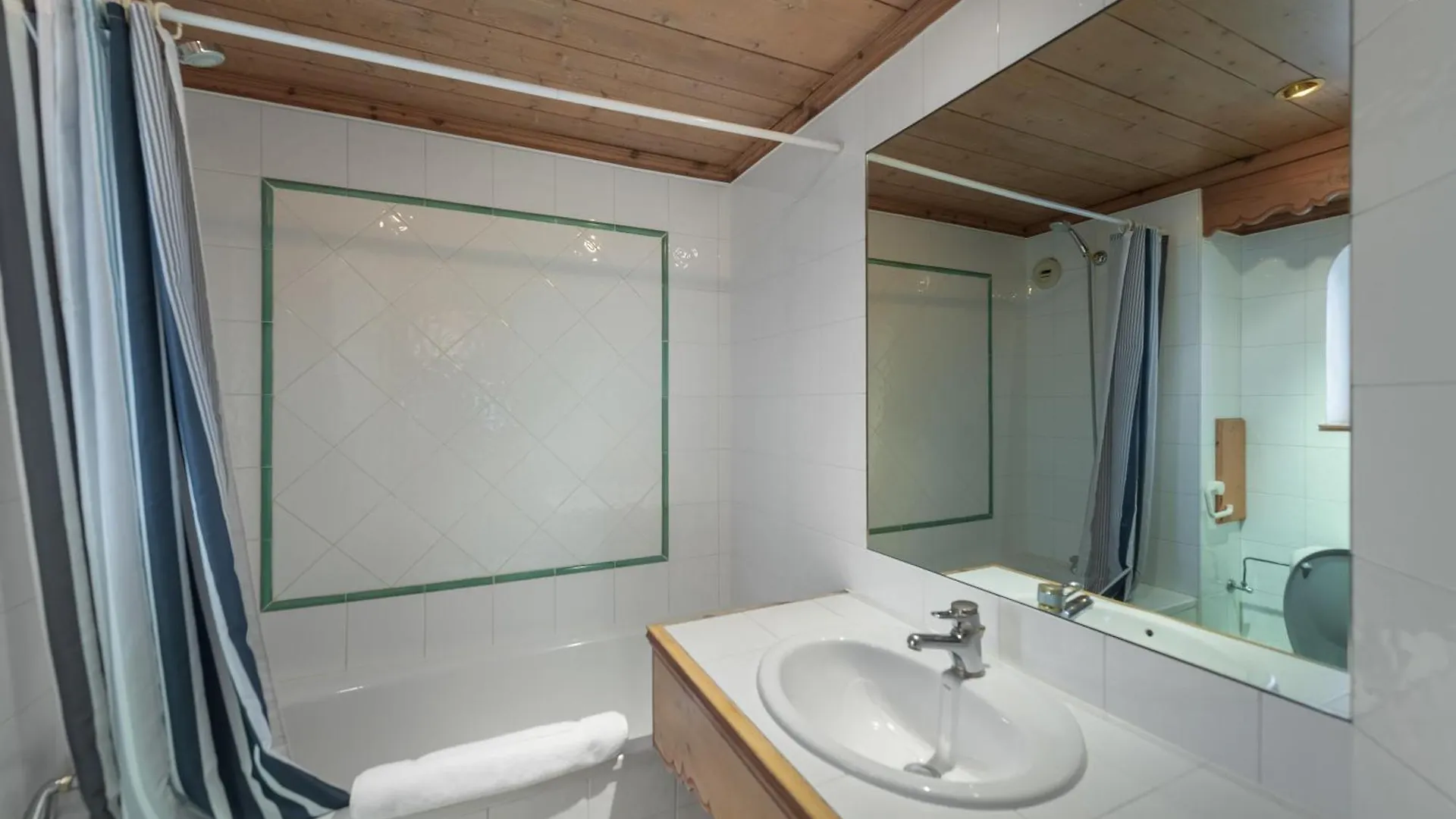 Chalet De Suzanne Meribel Centre A 6Min Des Pistes Les Allues