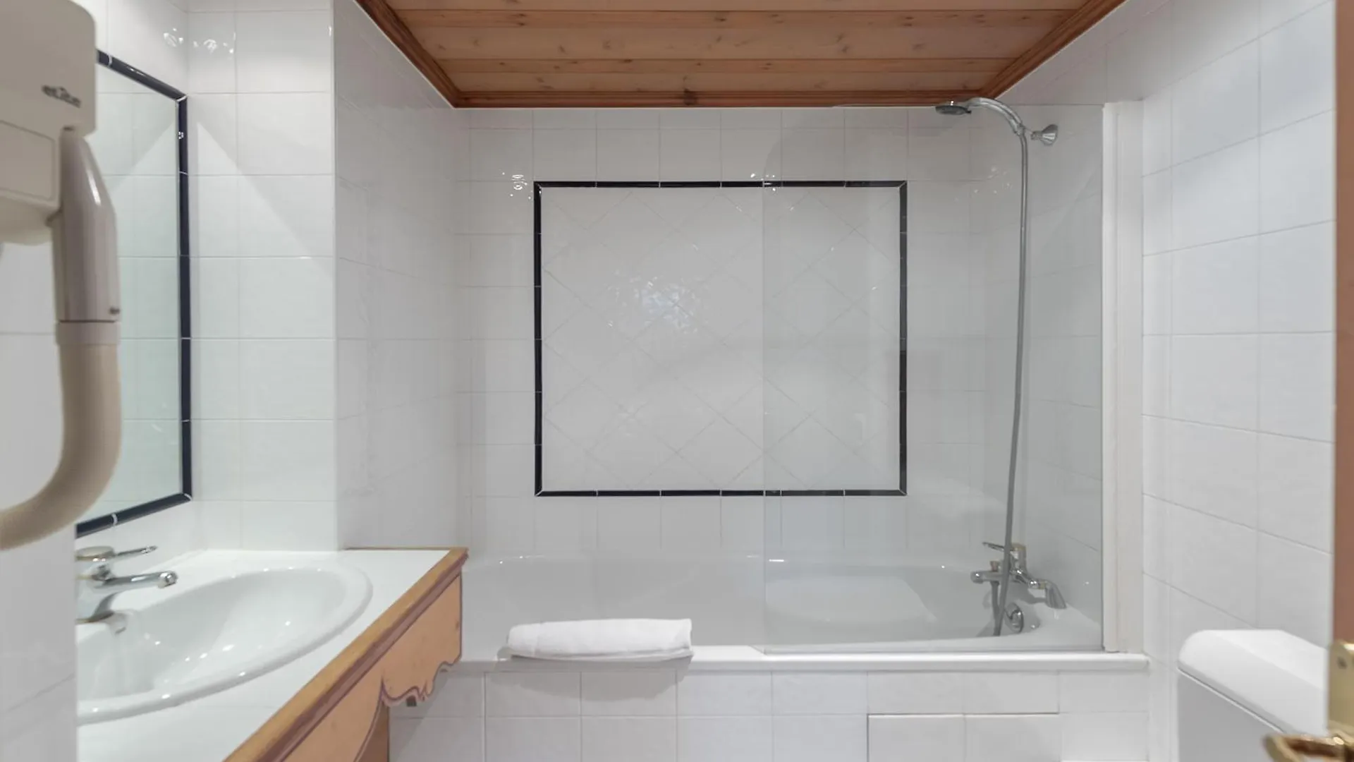 Chalet De Suzanne Meribel Centre A 6Min Des Pistes Les Allues